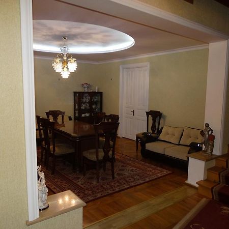 Hotel Sano Kutaisi Esterno foto