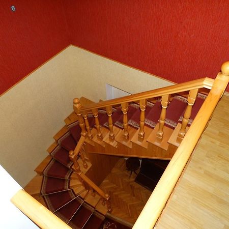 Hotel Sano Kutaisi Esterno foto