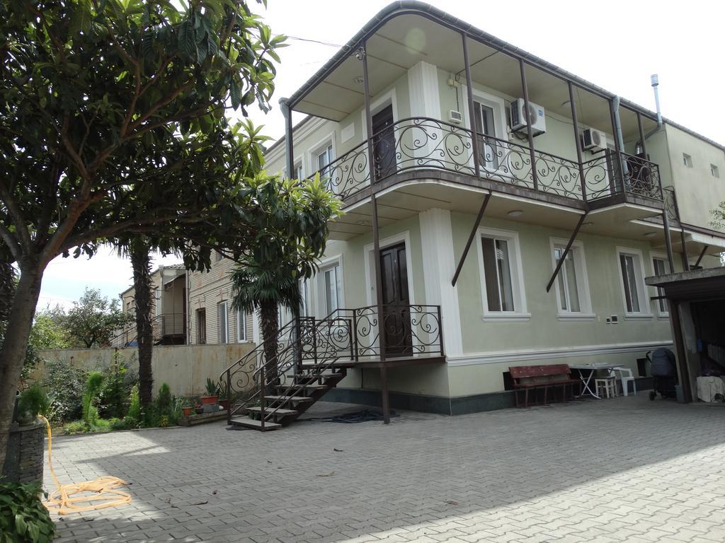 Hotel Sano Kutaisi Esterno foto