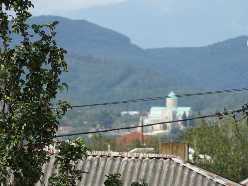 Hotel Sano Kutaisi Esterno foto