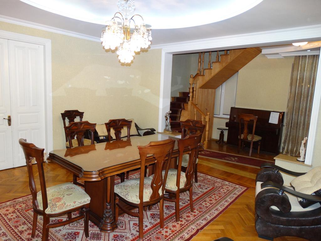 Hotel Sano Kutaisi Esterno foto