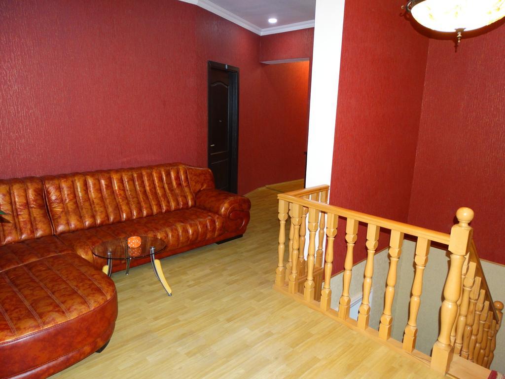 Hotel Sano Kutaisi Esterno foto